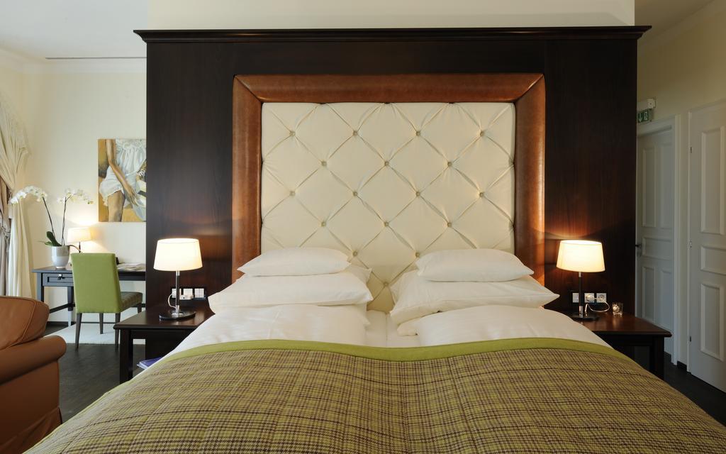 Hotel Gut Ising Chieming Quarto foto
