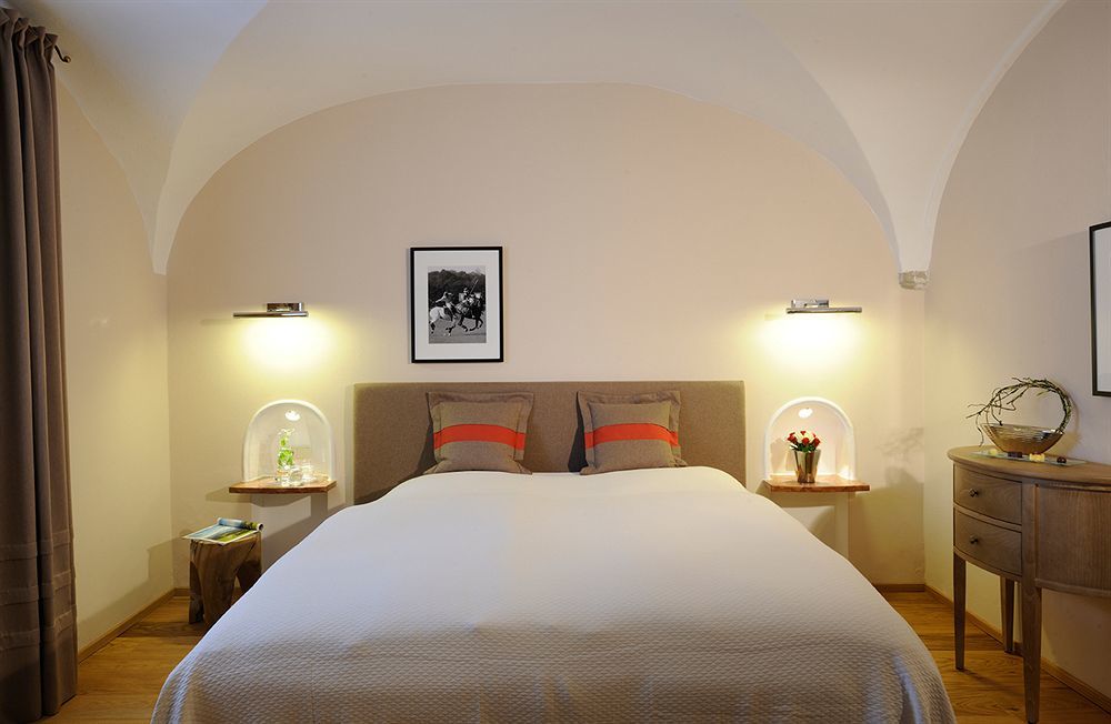 Hotel Gut Ising Chieming Exterior foto
